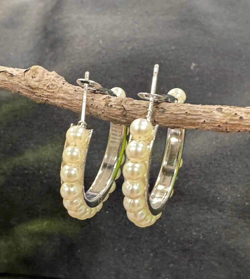 Pearl Bead Hoop Earrings – Silver-Tone Economy Fashion Hoops, 1 Inch New E205